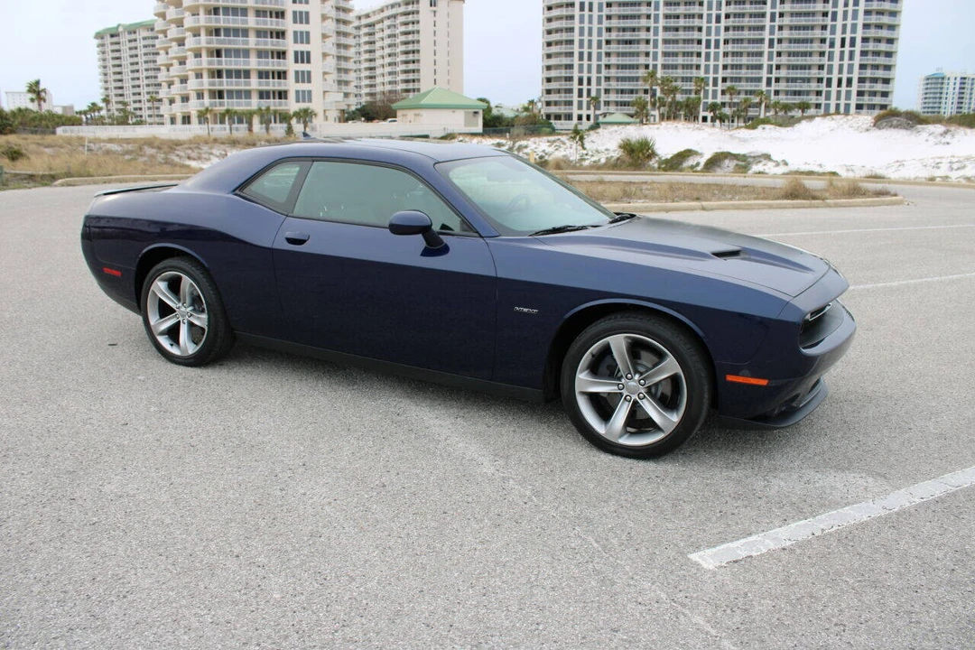 2015 Dodge Challenger 3rd Gen - Image 29 of 31