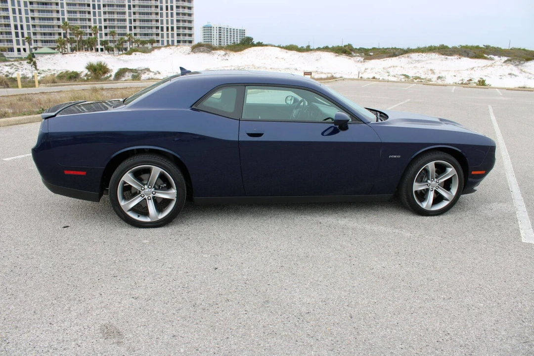 2015 Dodge Challenger 3rd Gen - Image 25 of 31