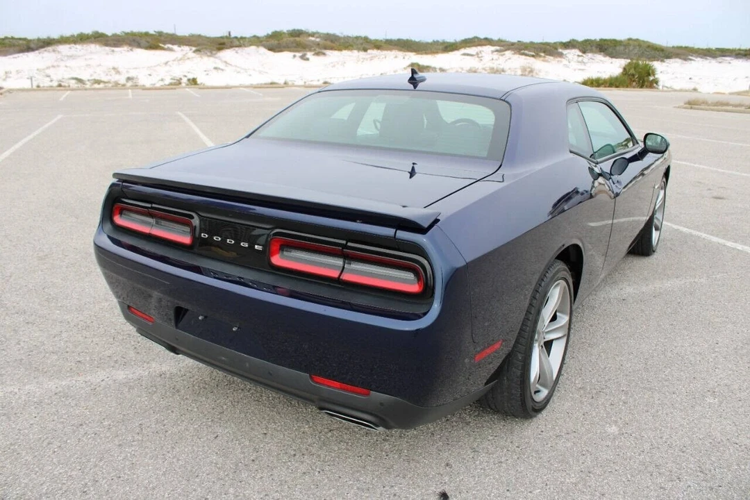 2015 Dodge Challenger 3rd Gen - Image 20 of 21