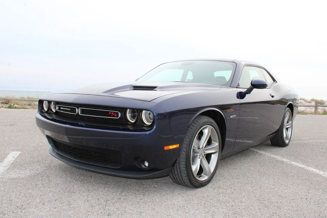 2015 Dodge Challenger 3rd Gen - Image 2 of 21