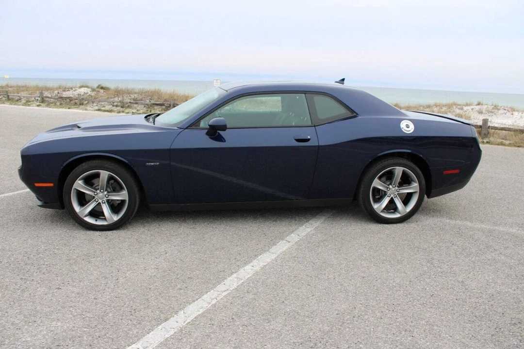 2015 Dodge Challenger 3rd Gen - Image 7 of 21