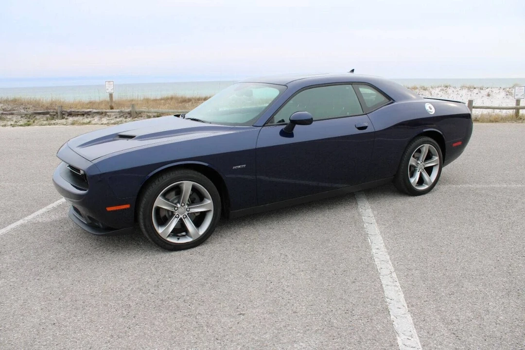 2015 Dodge Challenger 3rd Gen - Image 5 of 21