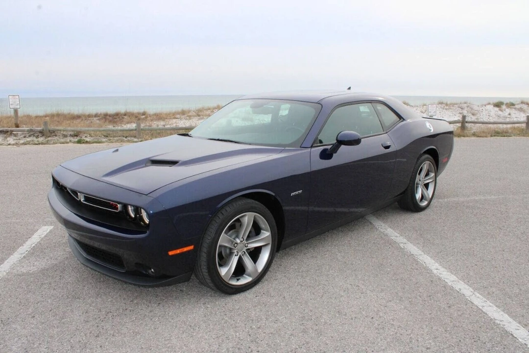 2015 Dodge Challenger 3rd Gen - Image 4 of 21