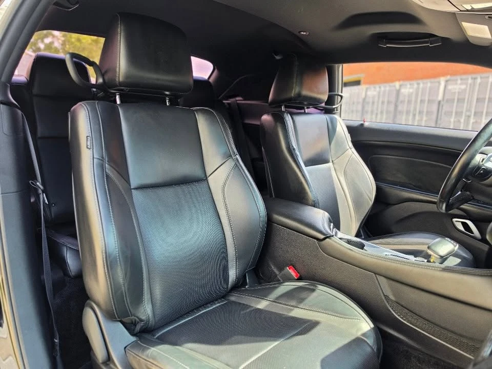2015 Dodge Challenger 3rd Gen - Image 13 of 18