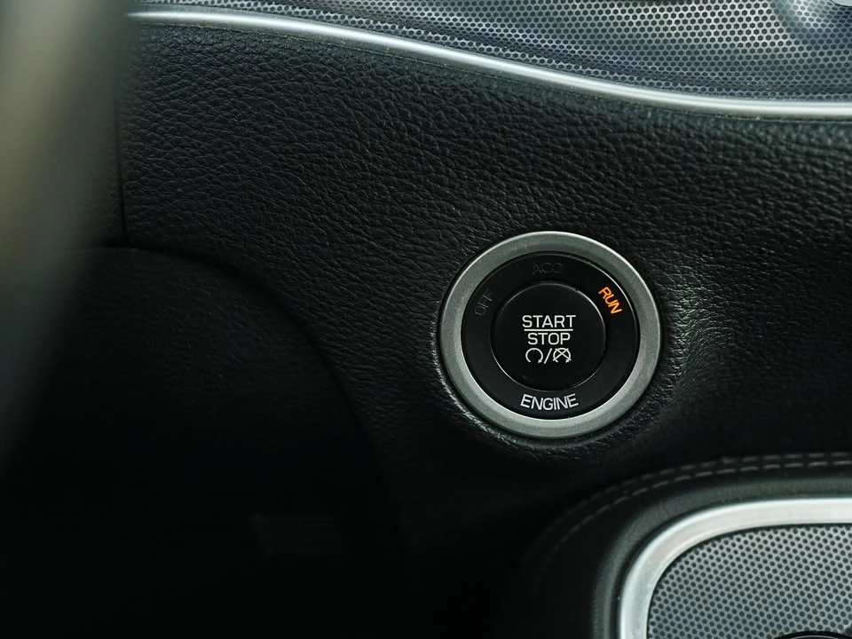 2015 Dodge Challenger 3rd Gen - Image 15 of 20