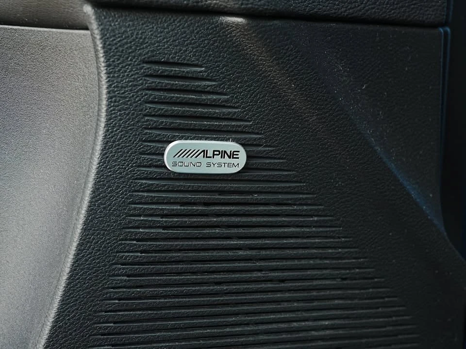 2015 Dodge Challenger 3rd Gen - Image 16 of 20