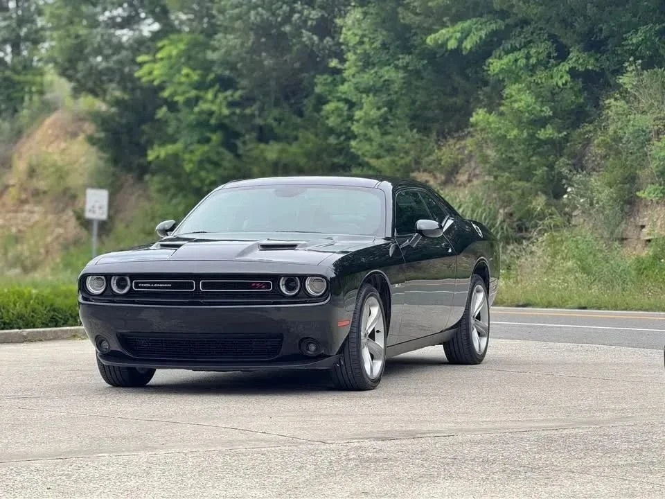 2015 Dodge Challenger 3rd Gen - Image 3 of 12