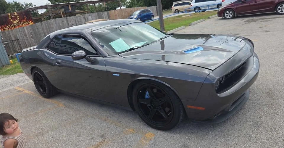 2015 Dodge Challenger 3rd Gen - Image 2 of 7