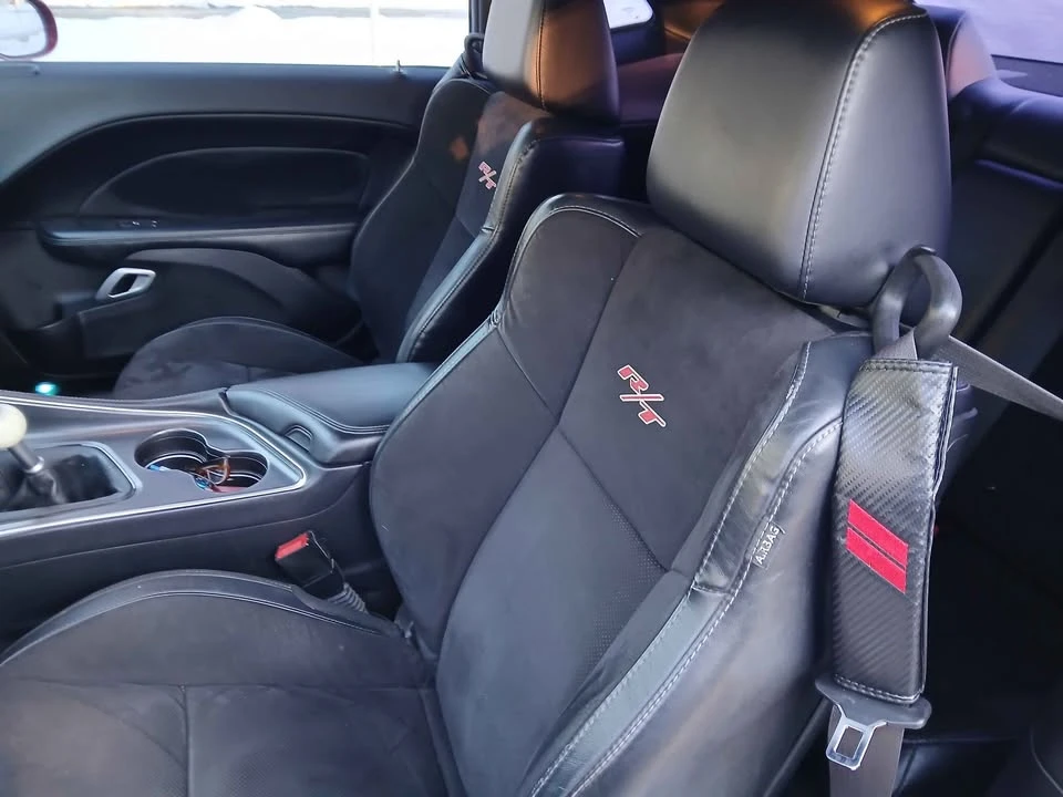 2015 Dodge Challenger 3rd Gen - Image 13 of 14