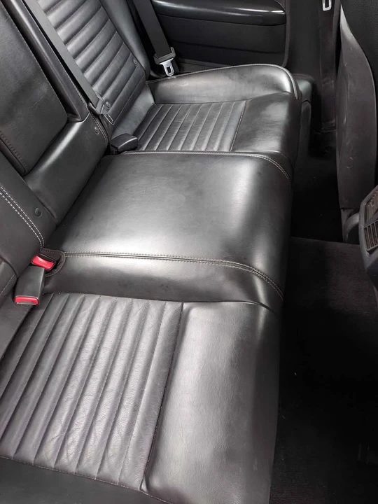 2015 Dodge Challenger 3rd Gen - Image 13 of 14