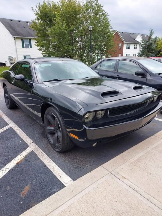 2015 Dodge Challenger 3rd Gen - Image 2 of 14