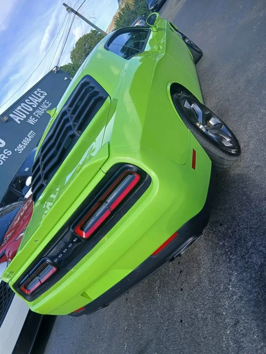 2015 Dodge Challenger 3rd Gen - Image 7 of 12