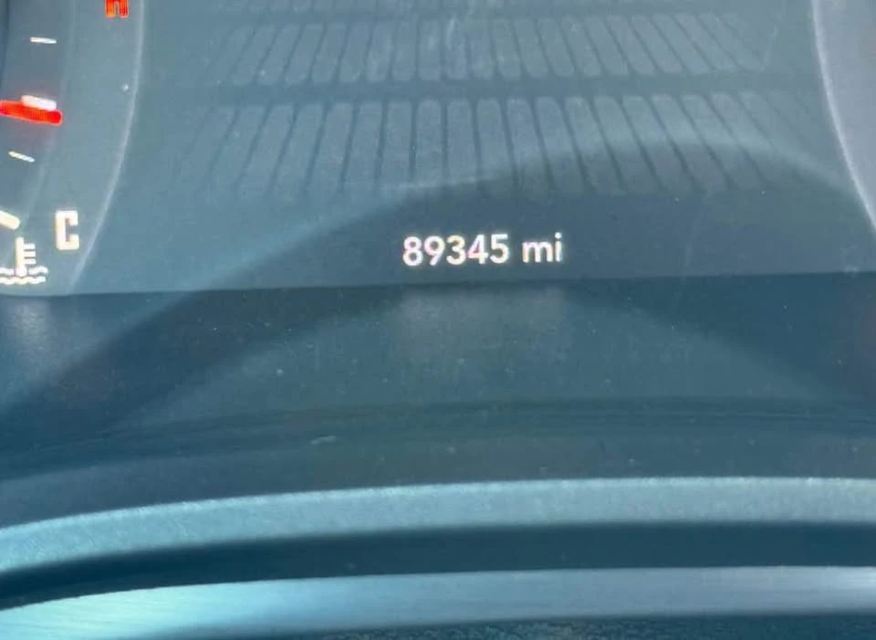 2015 Dodge Challenger 3rd Gen - Image 11 of 13