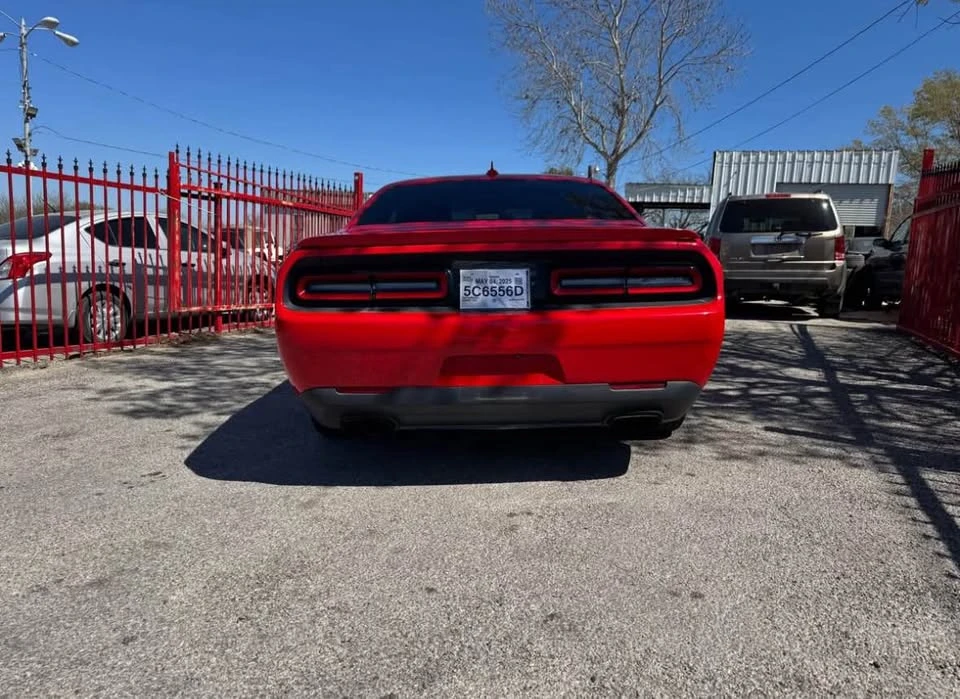 2015 Dodge Challenger 3rd Gen - Image 5 of 13