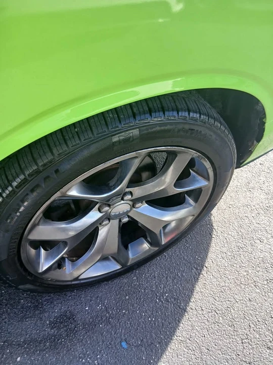 2015 Dodge Challenger 3rd Gen - Image 9 of 12