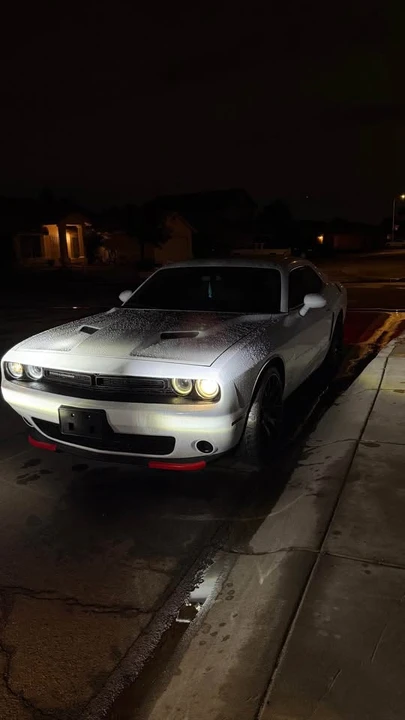 2015 Dodge Challenger 3rd Gen - Image 8 of 9