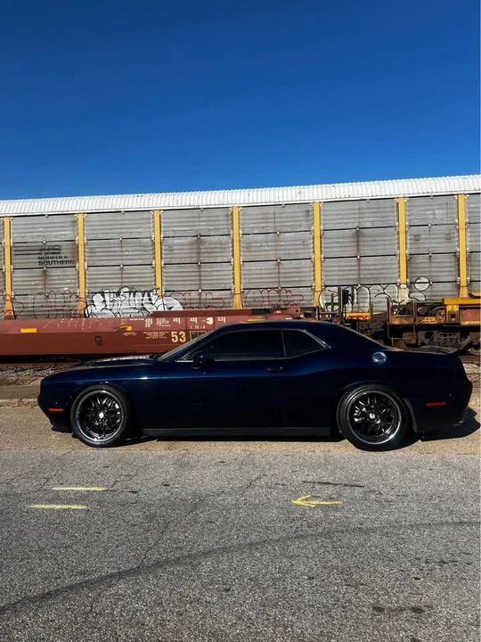 2015 Dodge Challenger 3rd Gen - Image 2 of 13