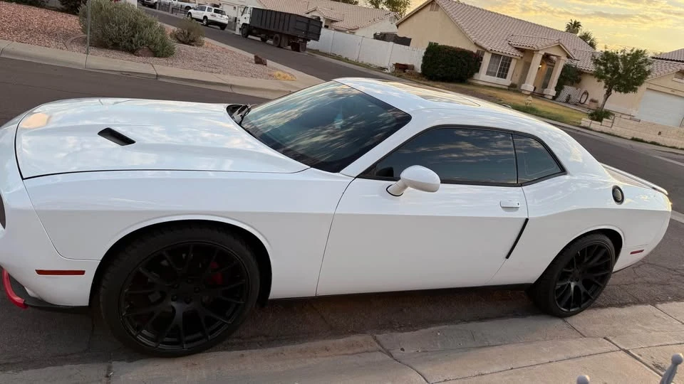 2015 Dodge Challenger 3rd Gen - Image 5 of 9