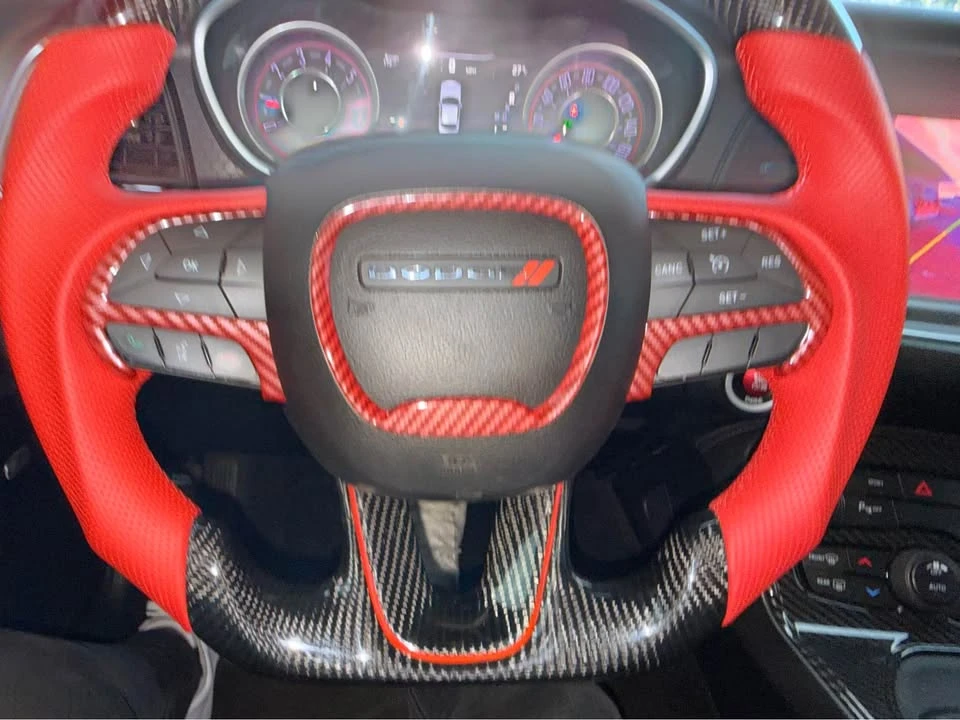 2015 Dodge Challenger 3rd Gen - Image 13 of 17