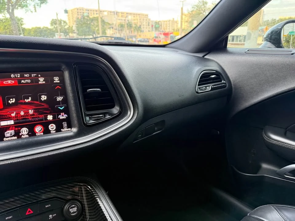 2015 Dodge Challenger 3rd Gen - Image 16 of 17