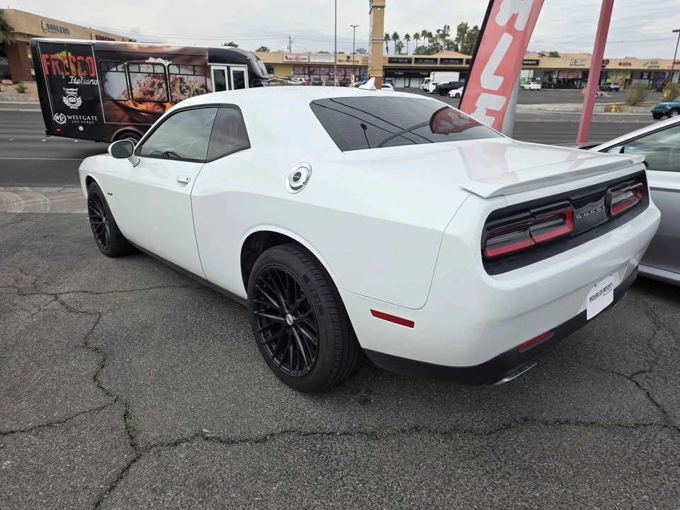 2015 Dodge Challenger 3rd Gen - Image 4 of 11
