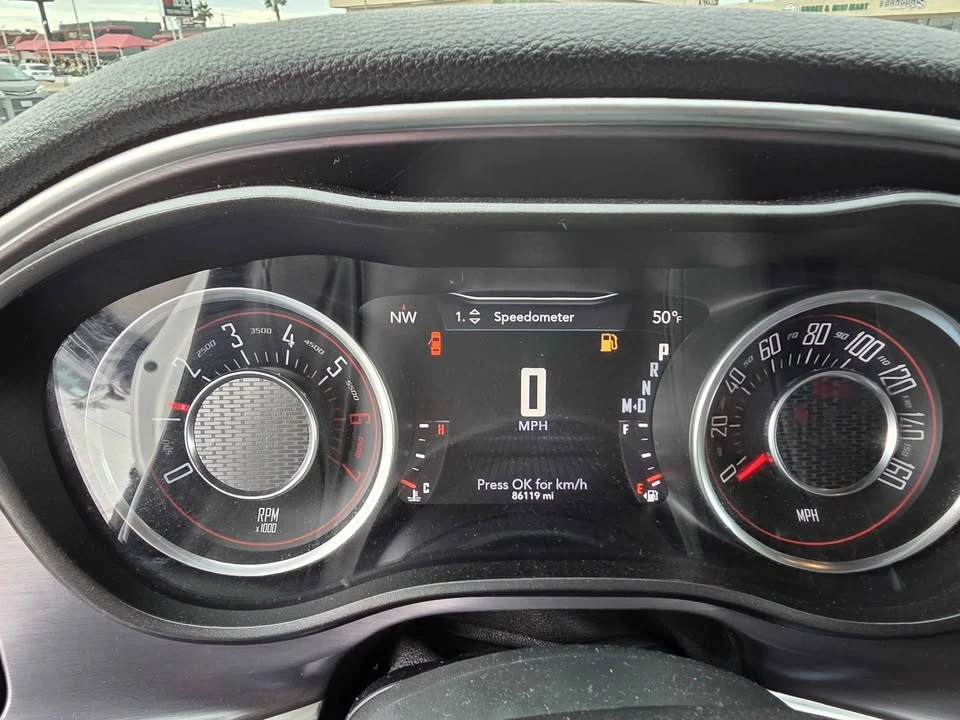 2015 Dodge Challenger 3rd Gen - Image 8 of 11