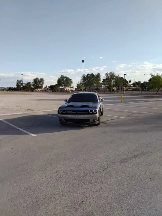2015 Dodge Challenger 3rd Gen - Image 5 of 6
