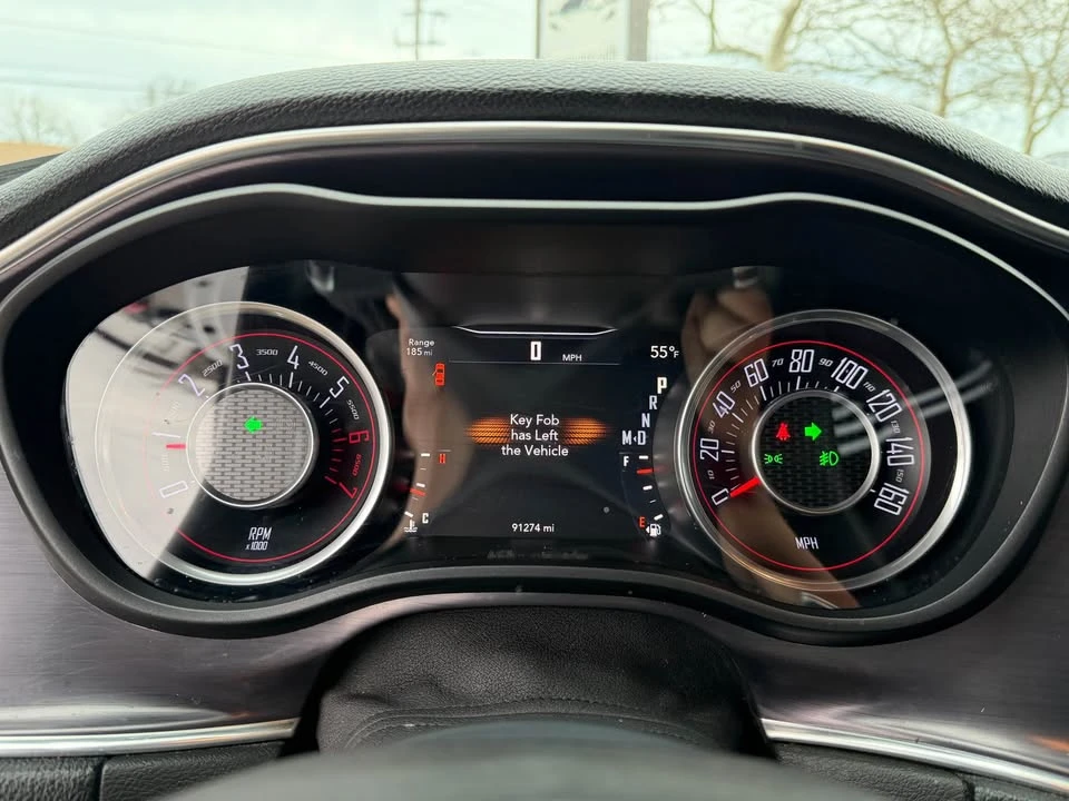 2015 Dodge Challenger 3rd Gen - Image 19 of 20