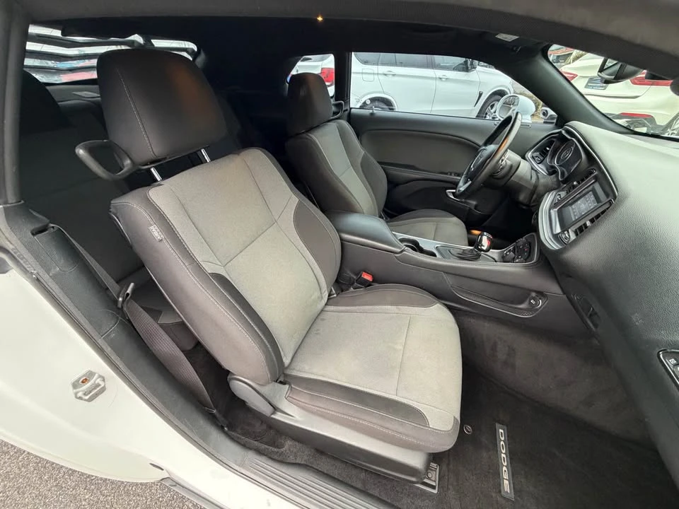 2015 Dodge Challenger 3rd Gen - Image 14 of 20