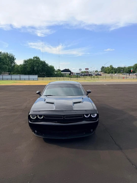 2015 Dodge Challenger 3rd Gen - Image 3 of 11