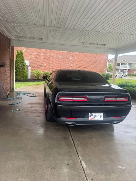 2015 Dodge Challenger 3rd Gen - Image 6 of 11