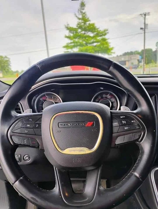 2015 Dodge Challenger 3rd Gen - Image 13 of 18