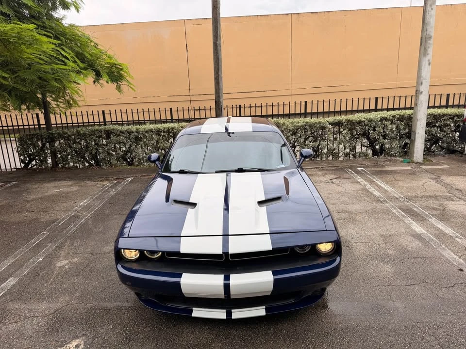 2015 Dodge Challenger 3rd Gen - Image 2 of 10