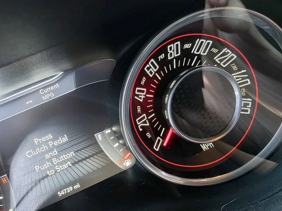 2015 Dodge Challenger 3rd Gen - Image 10 of 16