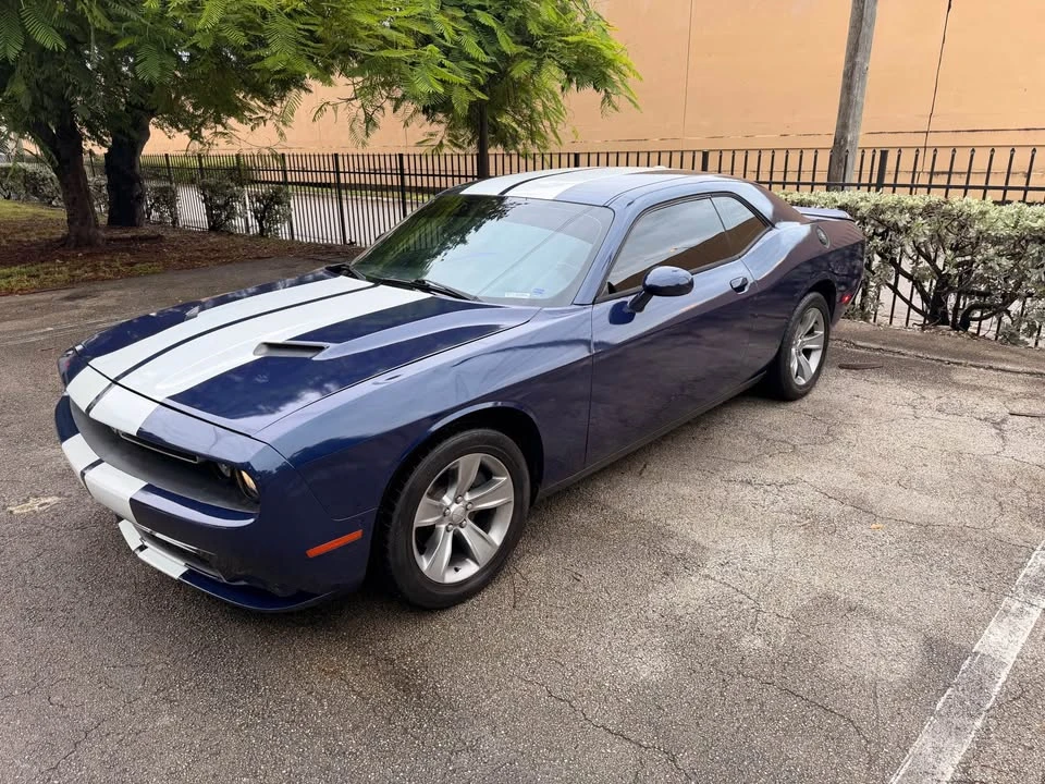 2015 Dodge Challenger 3rd Gen - Image 8 of 9