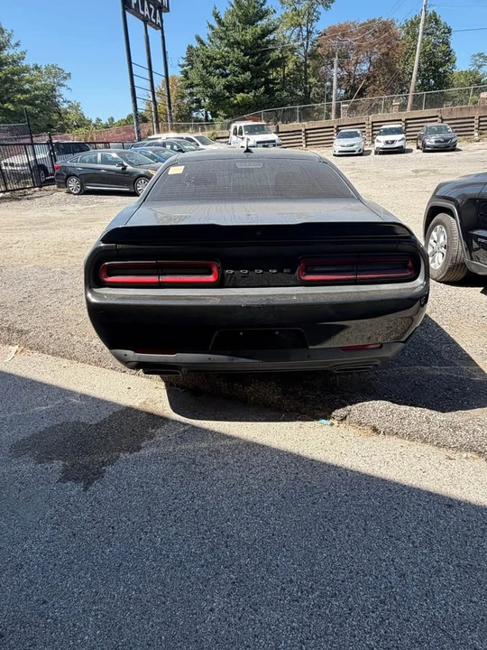 2015 Dodge Challenger 3rd Gen - Image 2 of 4