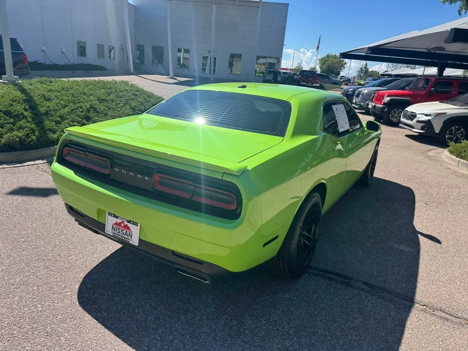 2015 Dodge Challenger 3rd Gen - Image 4 of 15