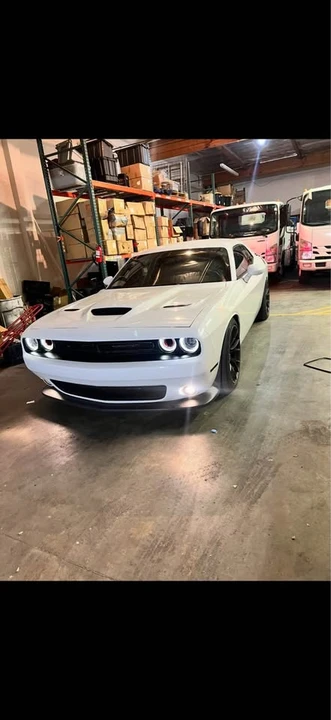 2015 Dodge Challenger 3rd Gen - Image 2 of 4