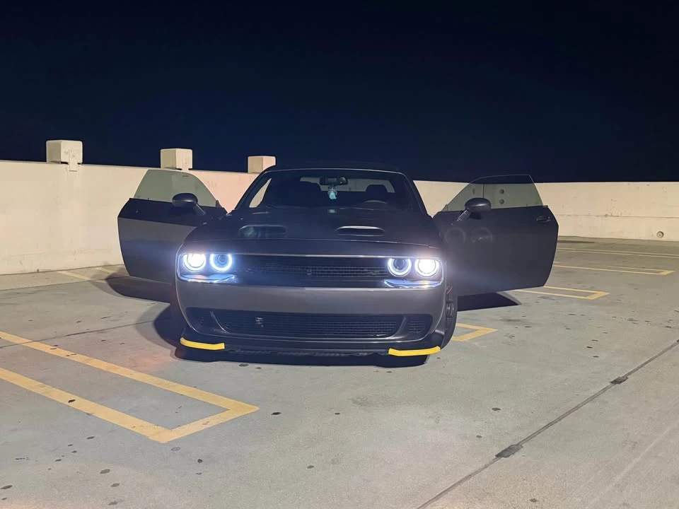 2015 Dodge Challenger 3rd Gen - Image 2 of 11