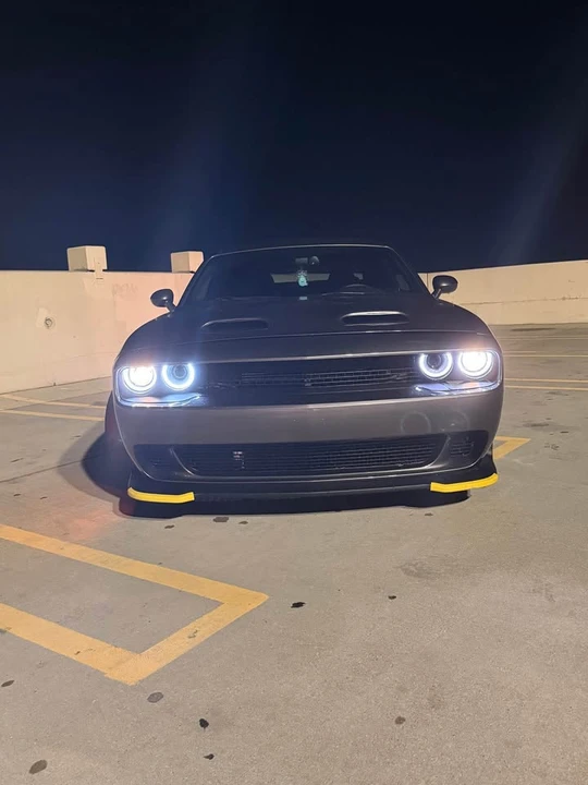 2015 Dodge Challenger 3rd Gen - Image 5 of 11