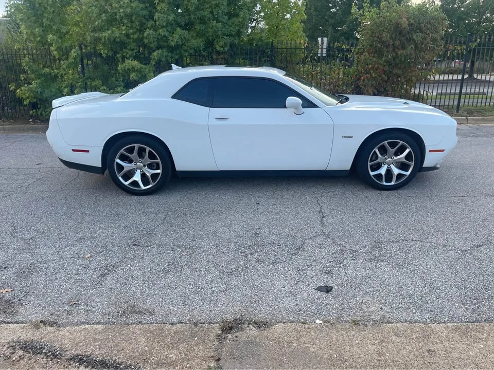 2015 Dodge Challenger 3rd Gen - Image 3 of 7