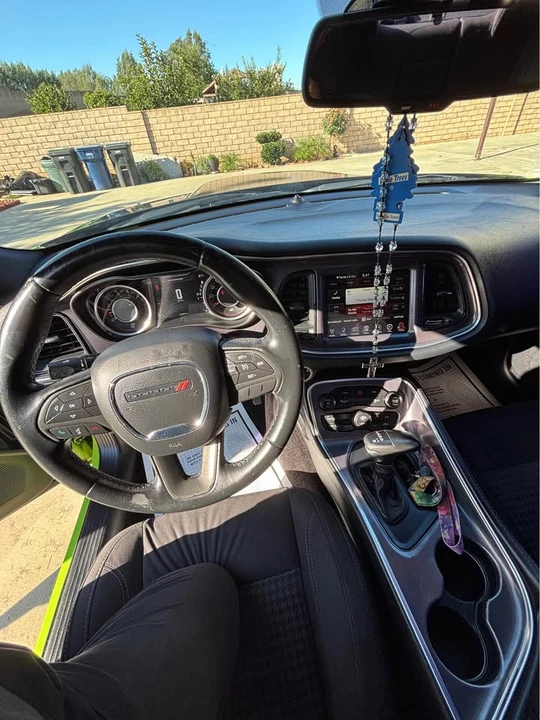 2015 Dodge Challenger 3rd Gen - Image 7 of 9