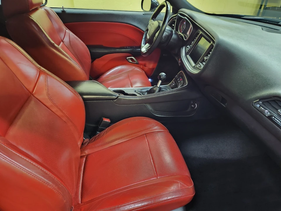 2015 Dodge Challenger 3rd Gen - Image 18 of 21