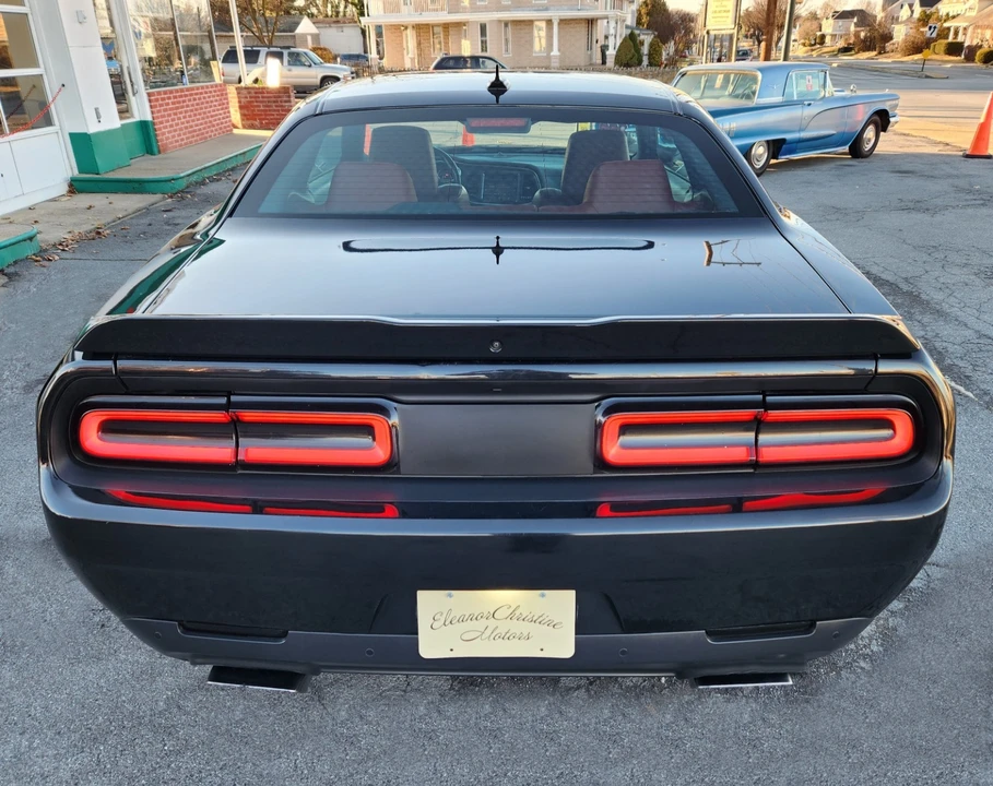 2015 Dodge Challenger 3rd Gen - Image 9 of 21