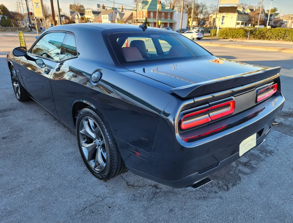 2015 Dodge Challenger 3rd Gen - Image 10 of 21