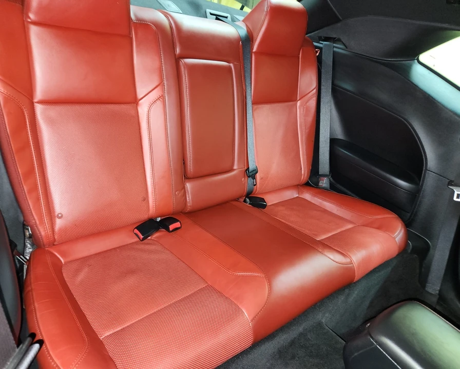 2015 Dodge Challenger 3rd Gen - Image 17 of 21