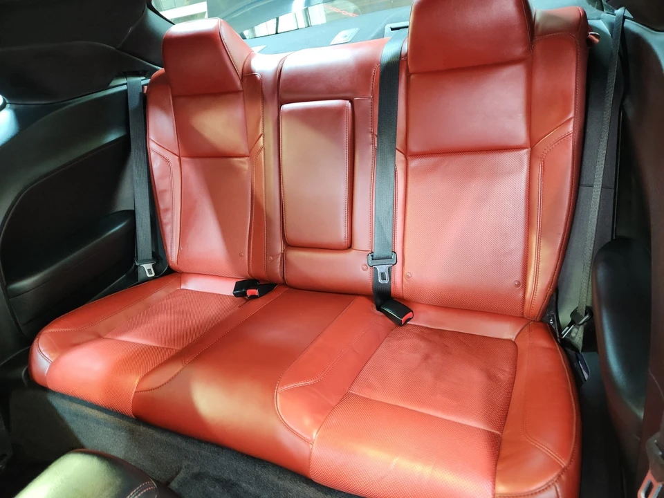 2015 Dodge Challenger 3rd Gen - Image 16 of 21