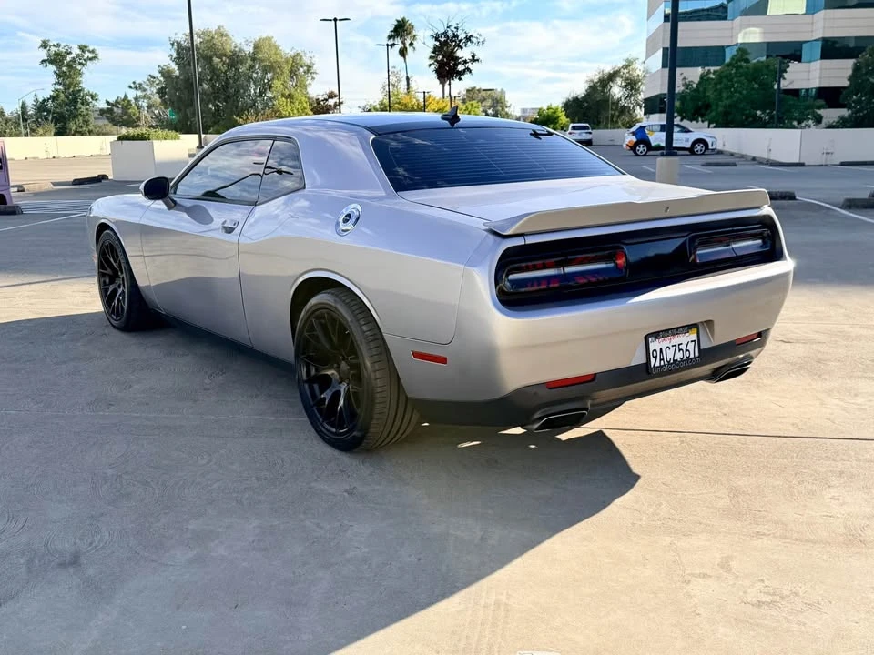 2015 Dodge Challenger 3rd Gen - Image 5 of 19