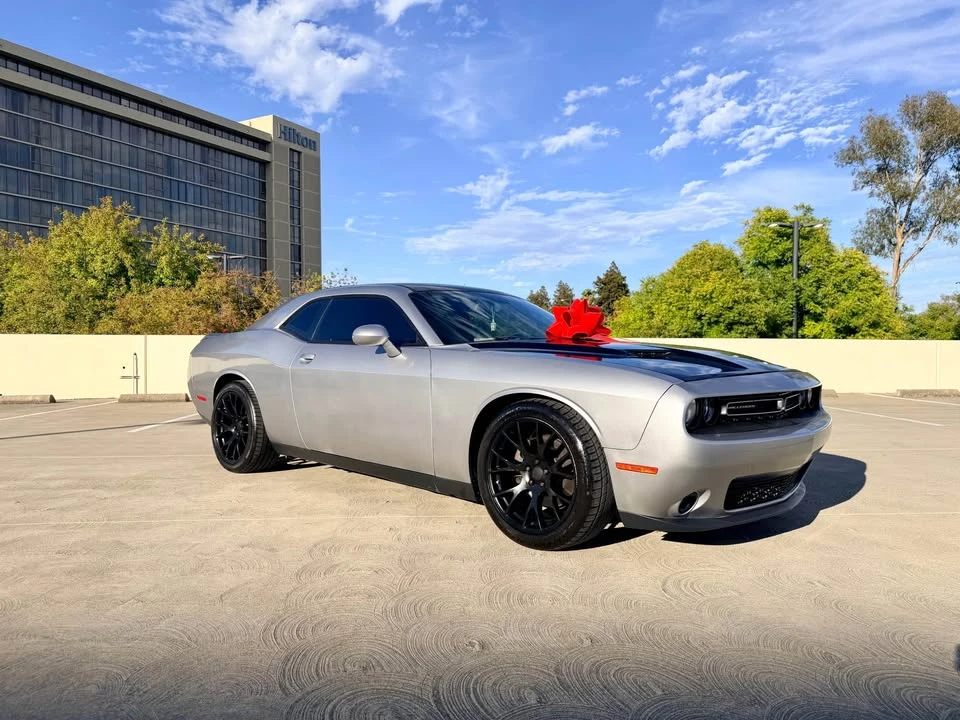 2015 Dodge Challenger 3rd Gen - Image 2 of 19