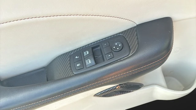 2015 Dodge Challenger 3rd Gen - Image 19 of 20